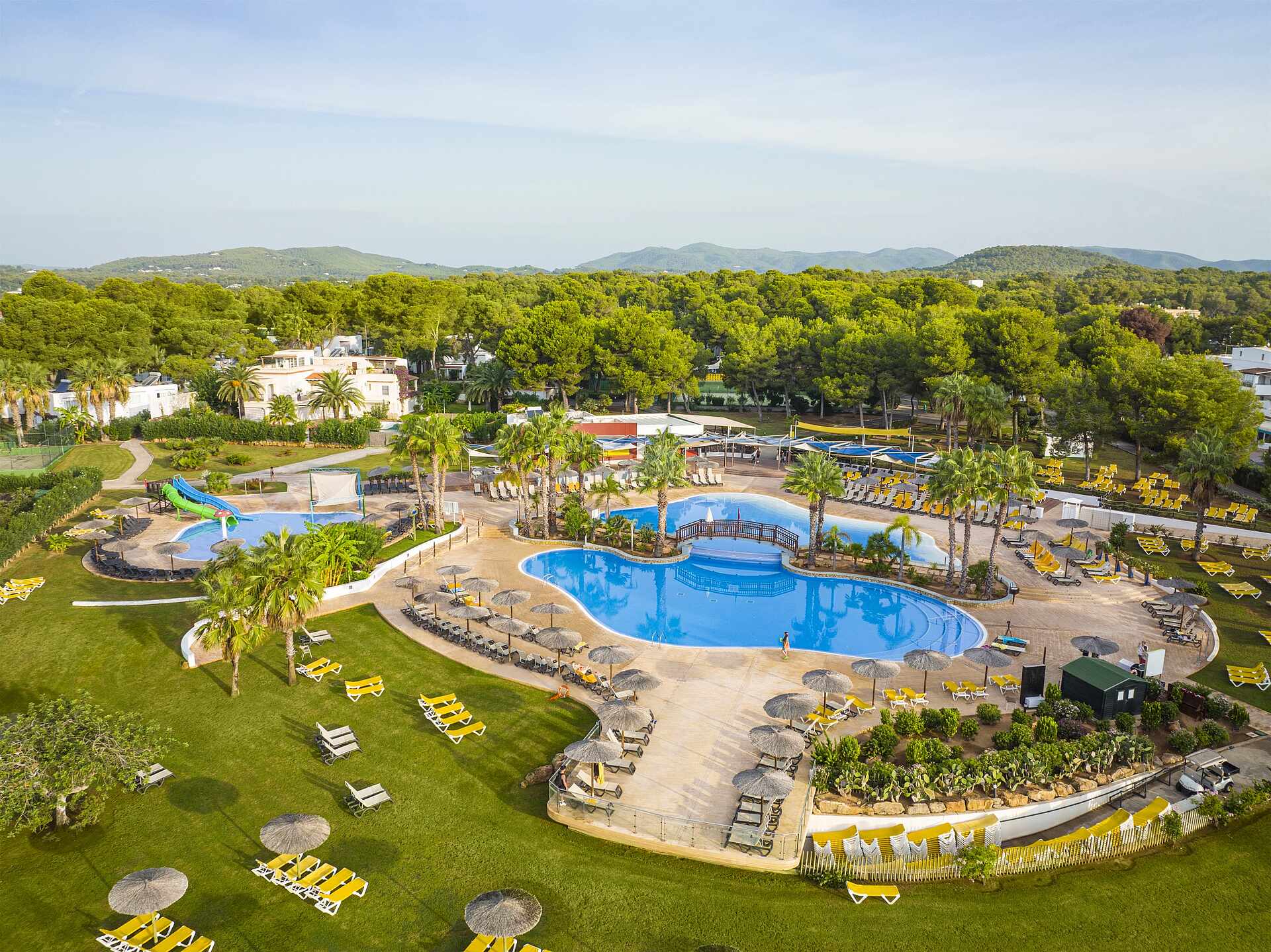 Csm Acc 056100 Ac110987412 Tml Cala Pada Hotel Overview 0082 8dee45832a