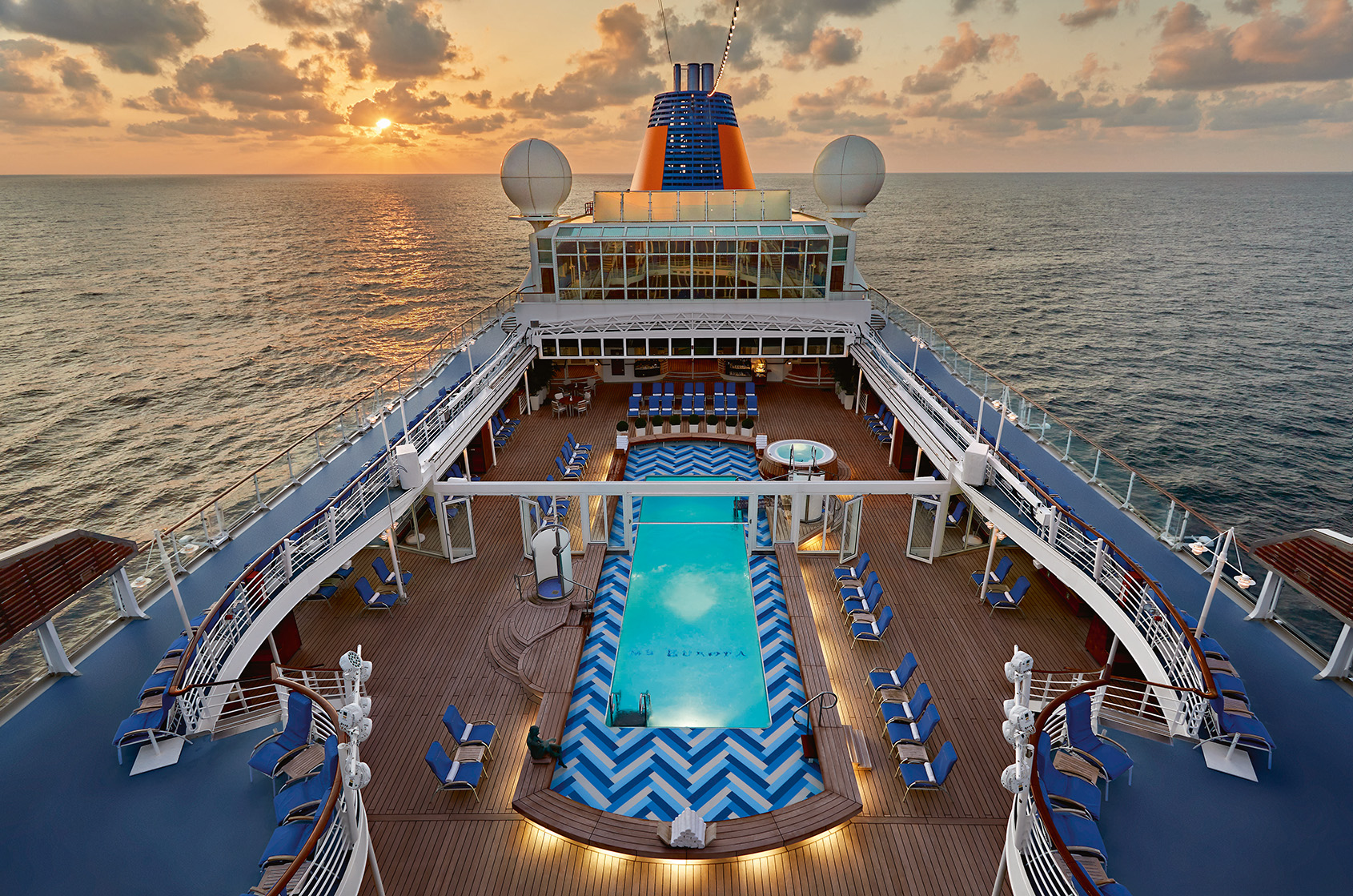 EUR Lido Deck 1